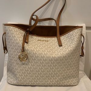 Authentic Michael Kors tote